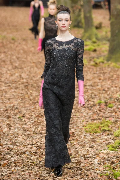 Look 79